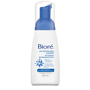 Biore Pore Detoxifying Foam Cleanser