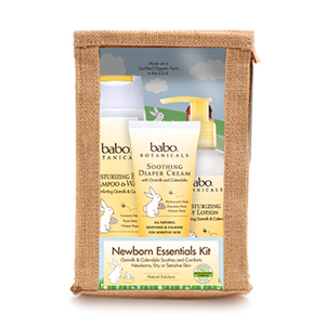 Babo Botanicals Essential Newborn Giftset