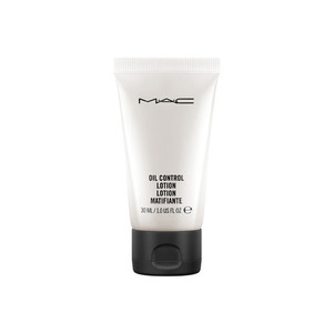 MAC Oil Control Lotion / Sized to Go