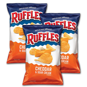 Ruffles Cheddar & Sour Cream Flavored Potato Chips 3 Pack (184.2g per pack)