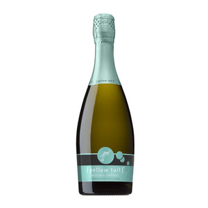 Yellow Tail Moscato Bubbles Sparkling Wine 750ml