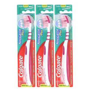 Colgate Navigator Plus Medium Toothbrush with Flexible Head 3 Pack (1's per pack)